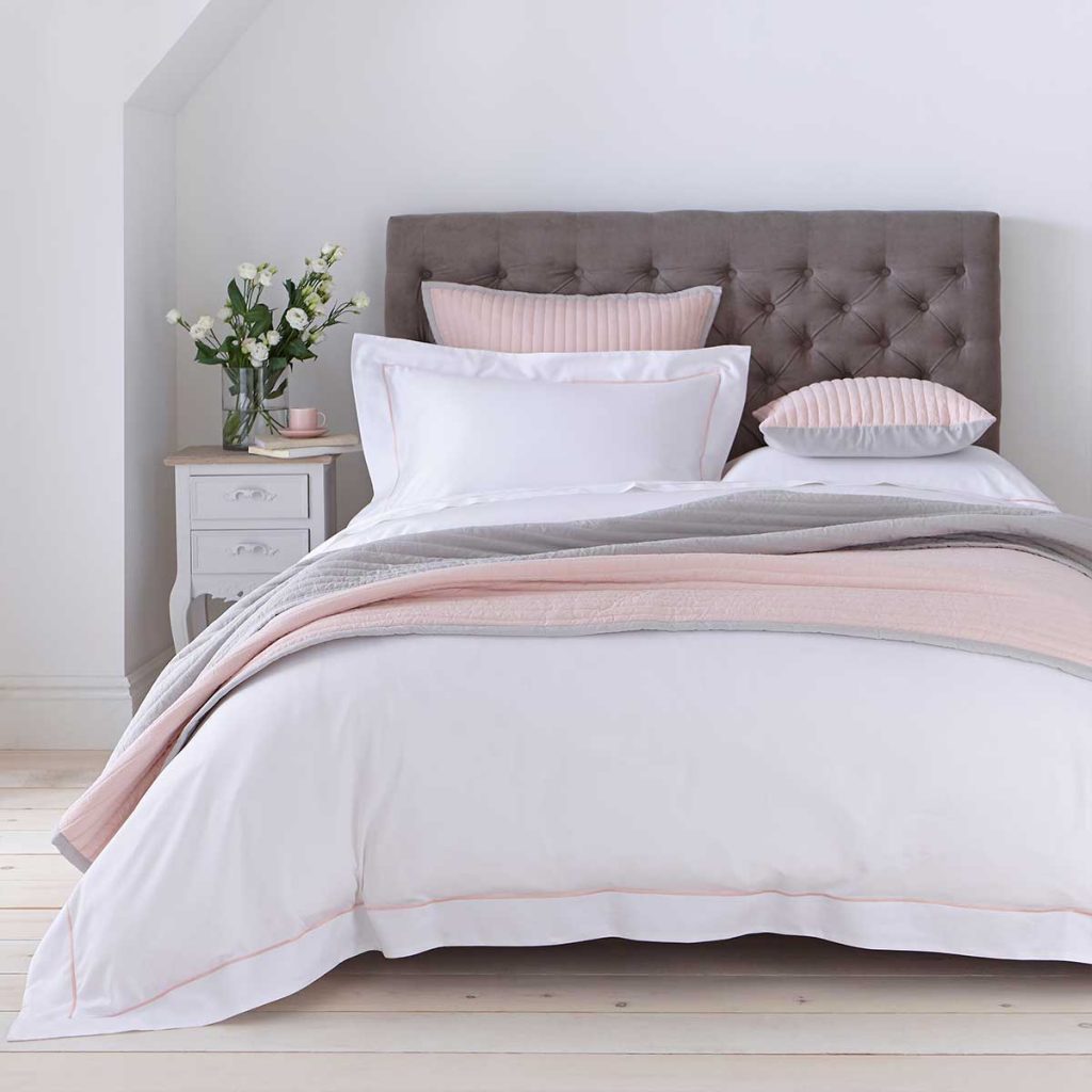 twilight bed throw 1.5m x 2.0m - pink and grey